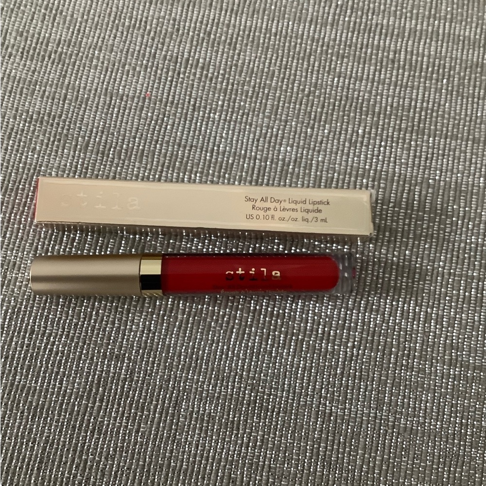 STILA BESO LIPSTICK